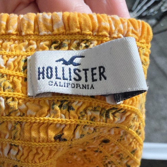 Hollister Yellow Bandana Paisley Strapless Crop Top - Picture 5 of 6